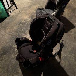 Graco Car Seat (Black) 