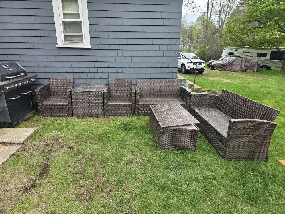 outdoor furniture set