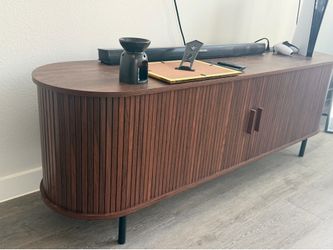 TV STAND 55”