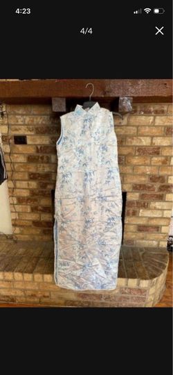 Traditional Chinese Silk Cheongsam Dress Size Medium