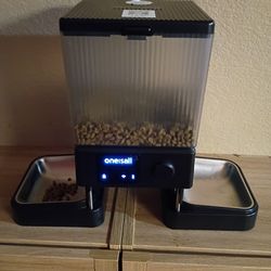 Oneisall Dual Cat Feeder