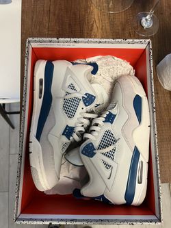 Jordan 4 Military Blue