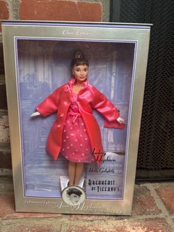 Audrey Hepburn 1998 Breakfast at Tiffany's Collectible Edition Doll - NIB