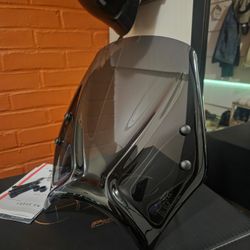 Windshield Triumph Trident 660