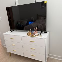 50” Smart TV