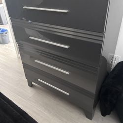 Grey Chest Dresser