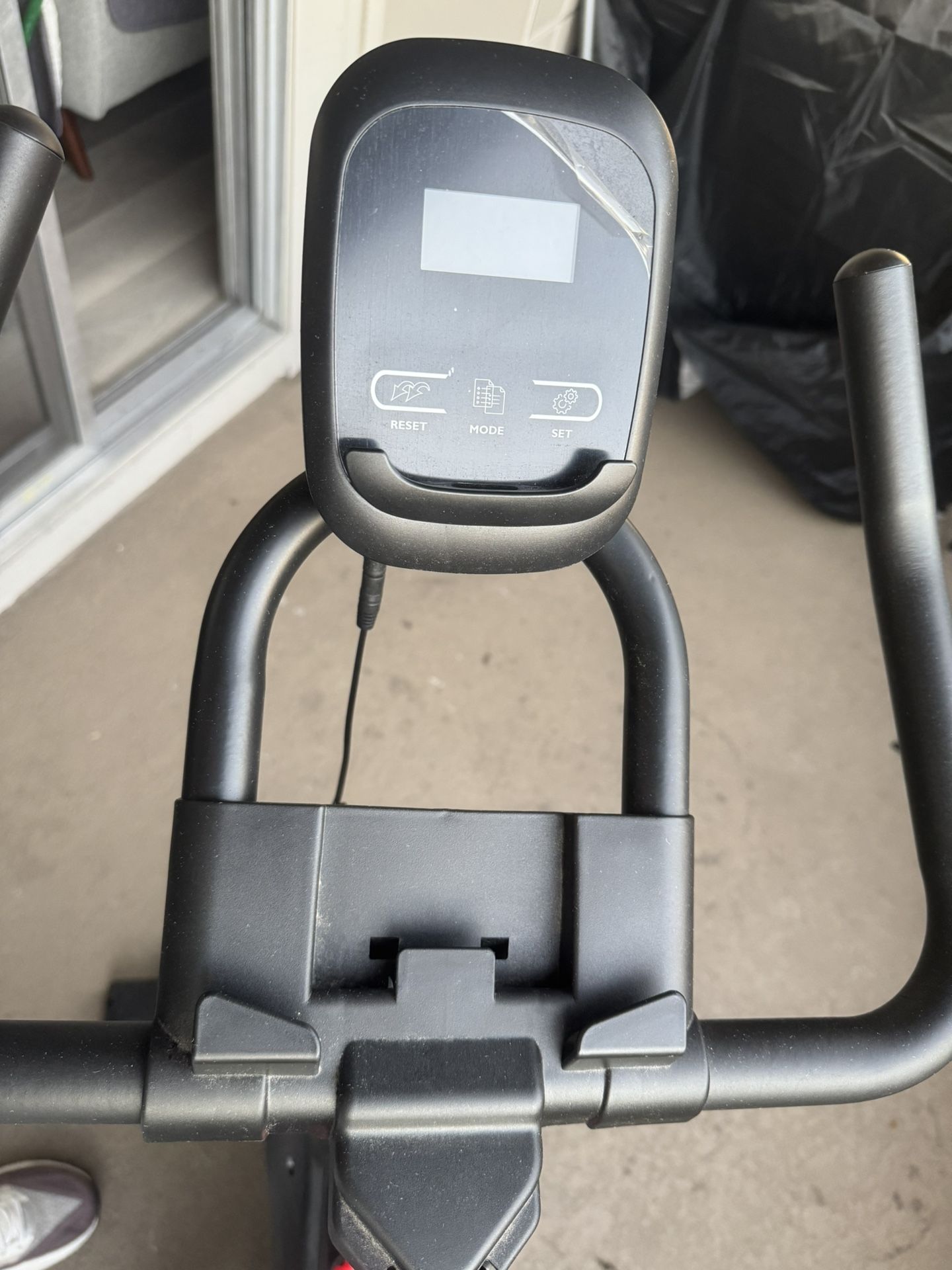Exercise Bike / Bicicleta Estática 