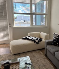 *WHITE* Upholstered Chaise Lounge Indoor for Living Room Bedroom Office Chaise Lounge Sofa