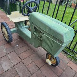 Vintage John Deere Pedal Tractor 