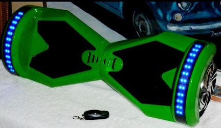 No trades Se habla espanol. Brand new Lamborghini Hoverboard