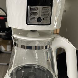 Black + Decker Coffee Pot 