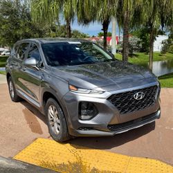 2019 Hyundai Santafe SE