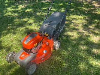 Husbarna sell propell lawnmower