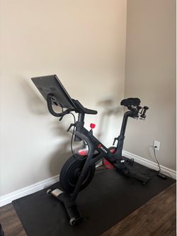 Peloton Bike