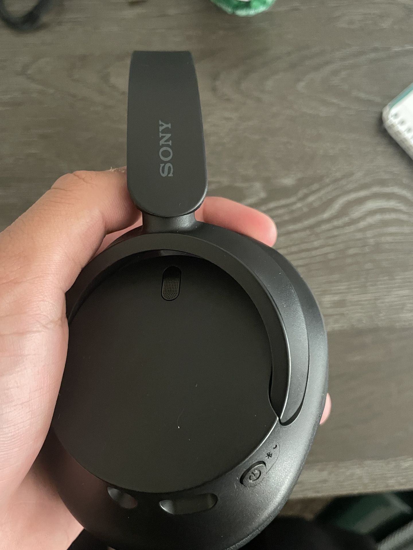 Sony Noice Cancellation Headphones