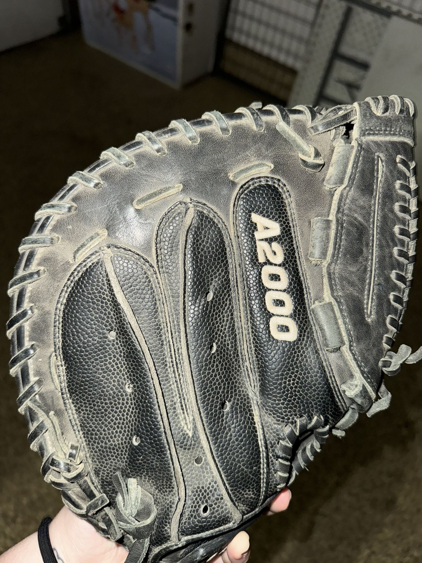 Wilson A2000 Catchers Mitt