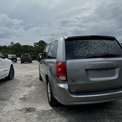 2014 Dodge Grand Caravan