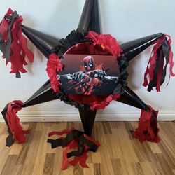 Deadpool Tambor Star Pinata