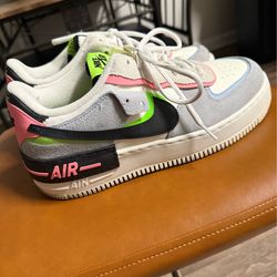 Nike women’s Air Force 1 - pastel