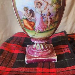 Antique Vintage pink Gold Vase