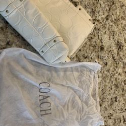 Coach Handbad ~ Authentic ~ Beige/Tan