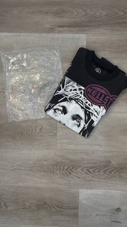 Hellstar Tees - Medium