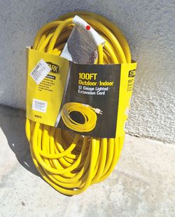 🛑🛑100 ft Outdoor/Indoor  12 Gauge  Lighted Extension Cord 🛑🛑

Brand new
