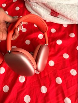 Apple AirPod Maxs