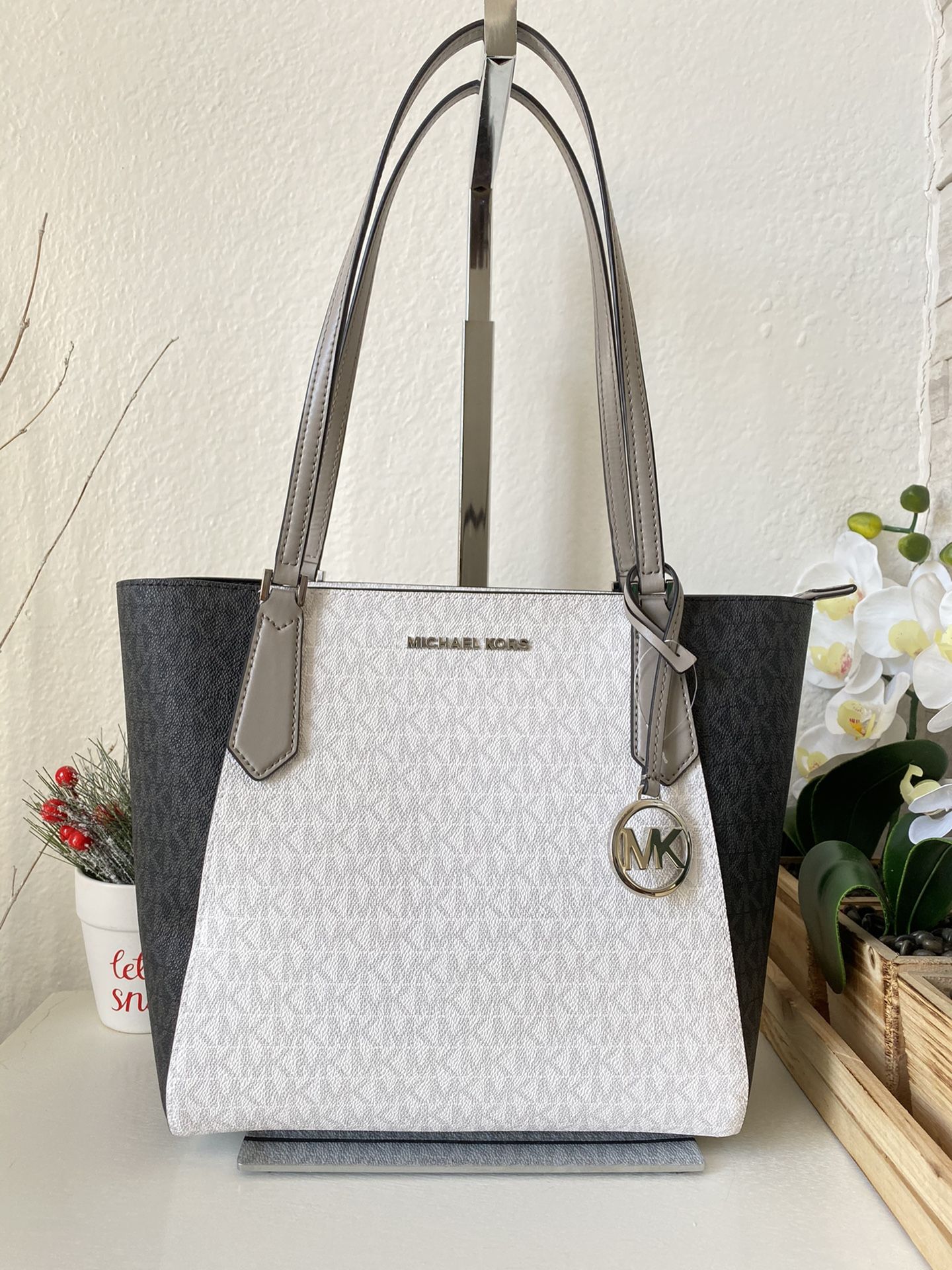 Michael kors kimberly bonded hotsell tote