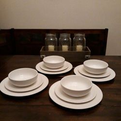 Temptations stoneware 12 piece dinnerware set ( woodland collection)
