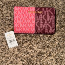 Michael Kors Jet Set Medium Two-Tone Logo Wallet