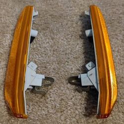 Porsche Original 911 996 Right & Left Front Side Markers Amber (Hella) 