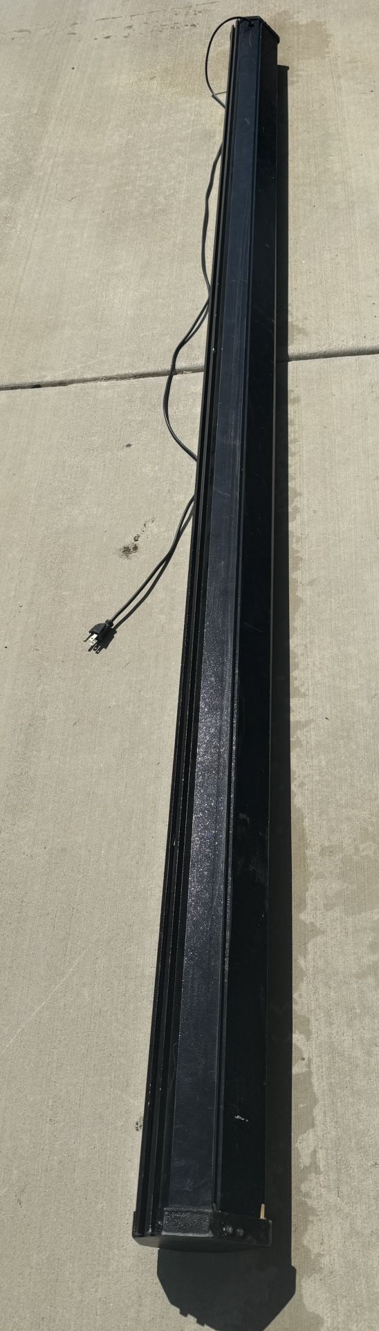 Screen/projector Electric