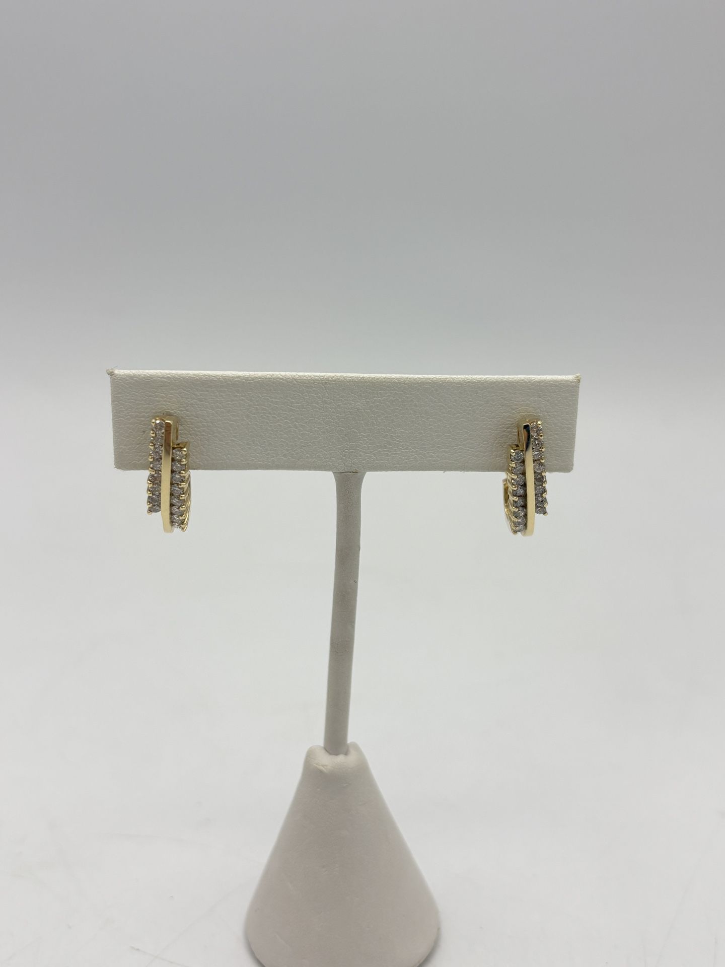 14kt 1.0cttw Diamond Earrings