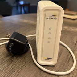 Arris SURFboard SB8200