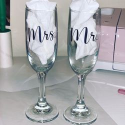 Mr & Mrs Champagne glasses