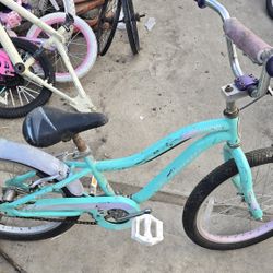 Schwinn girls BMX 20 inch 