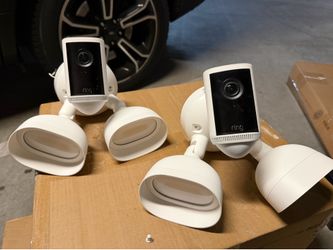 Ring Floodlight Camera 2K Used