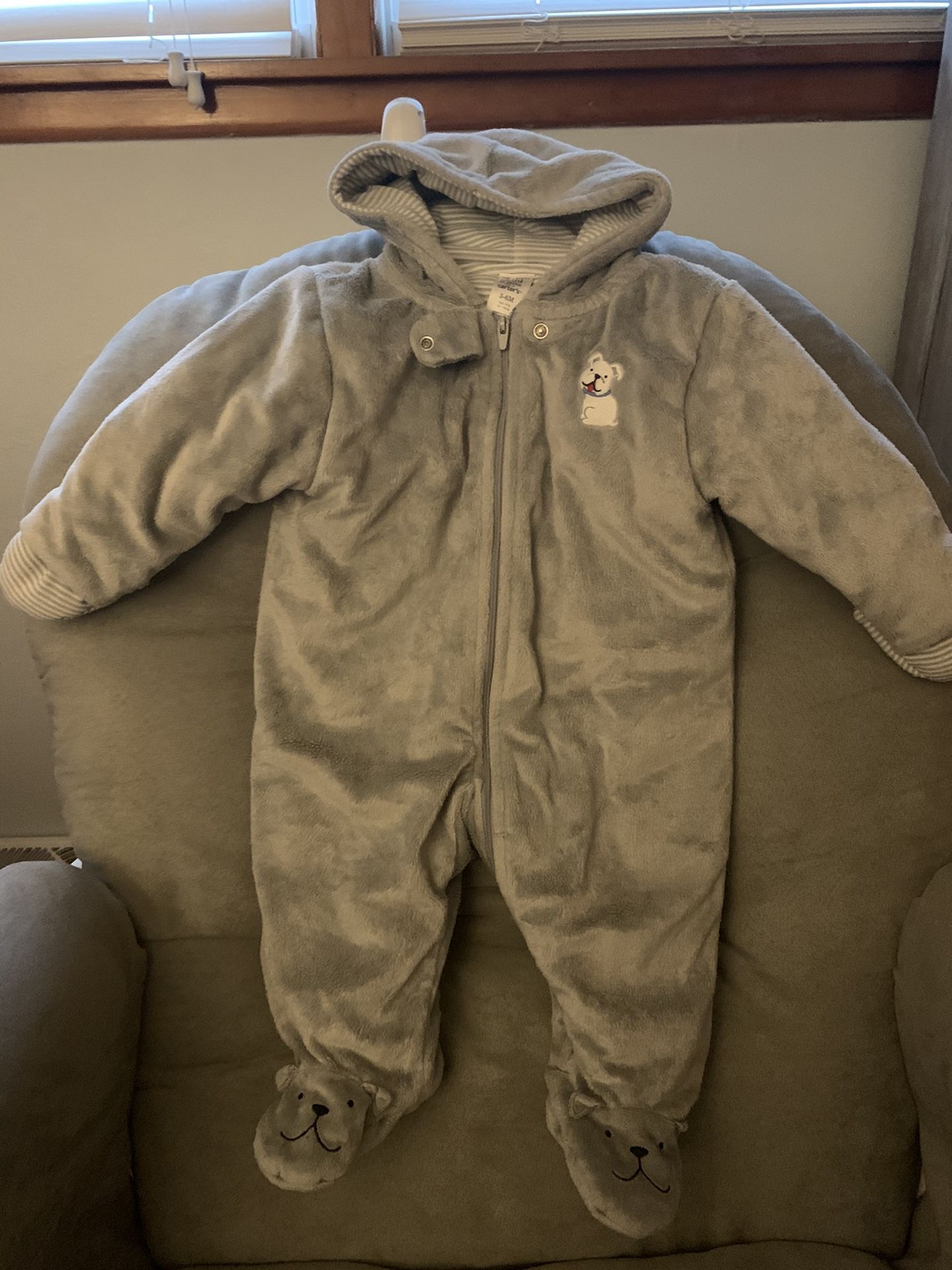 Baby onesie 3-6 months