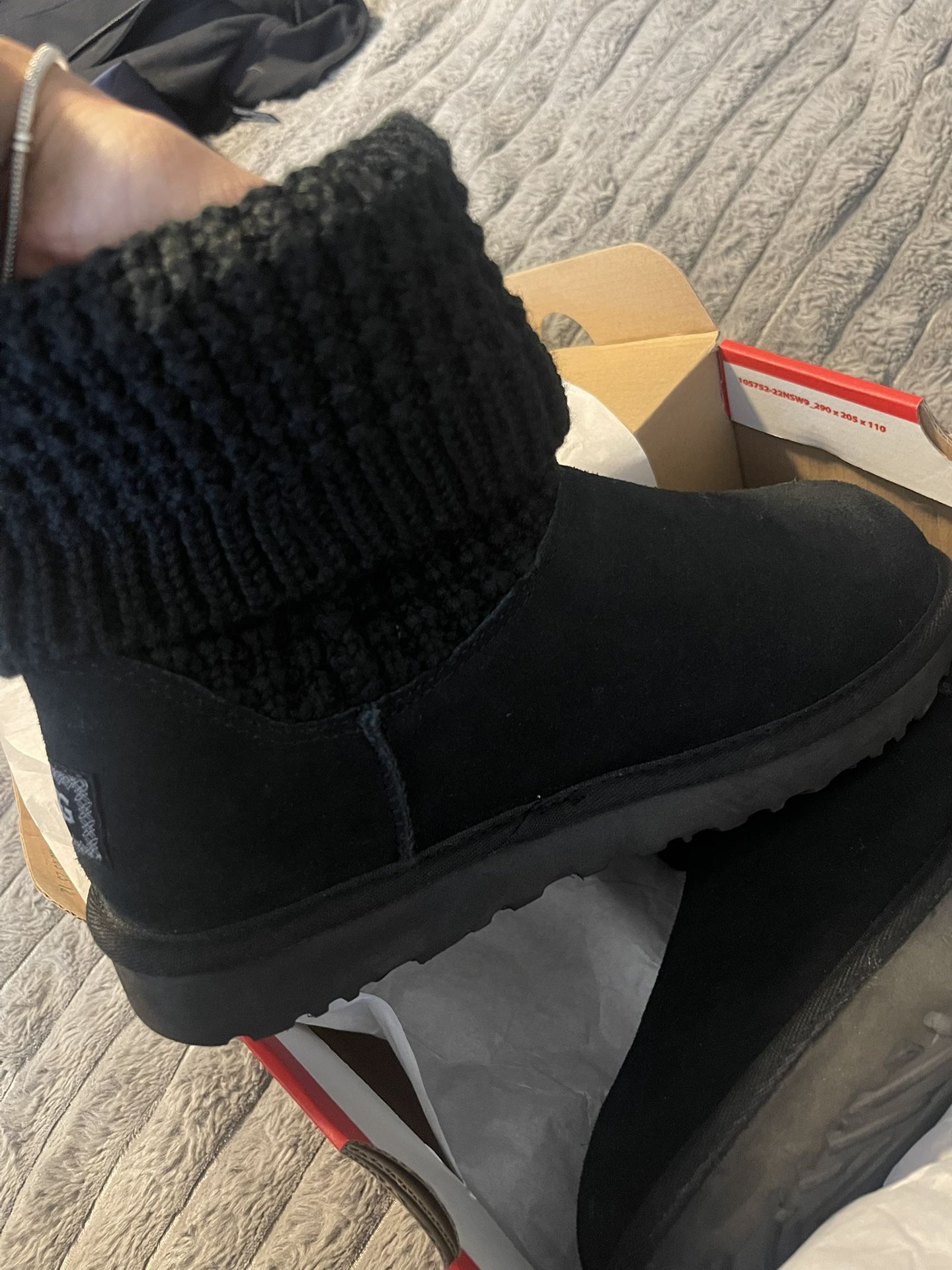 Black Uggs Brand New 