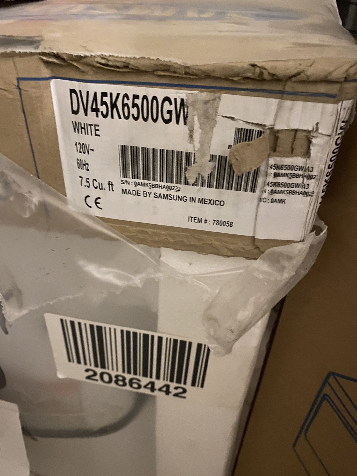 New Samsung Dryer In The Original Box Model DV45k6500GE 7.5 Cu. Ft.