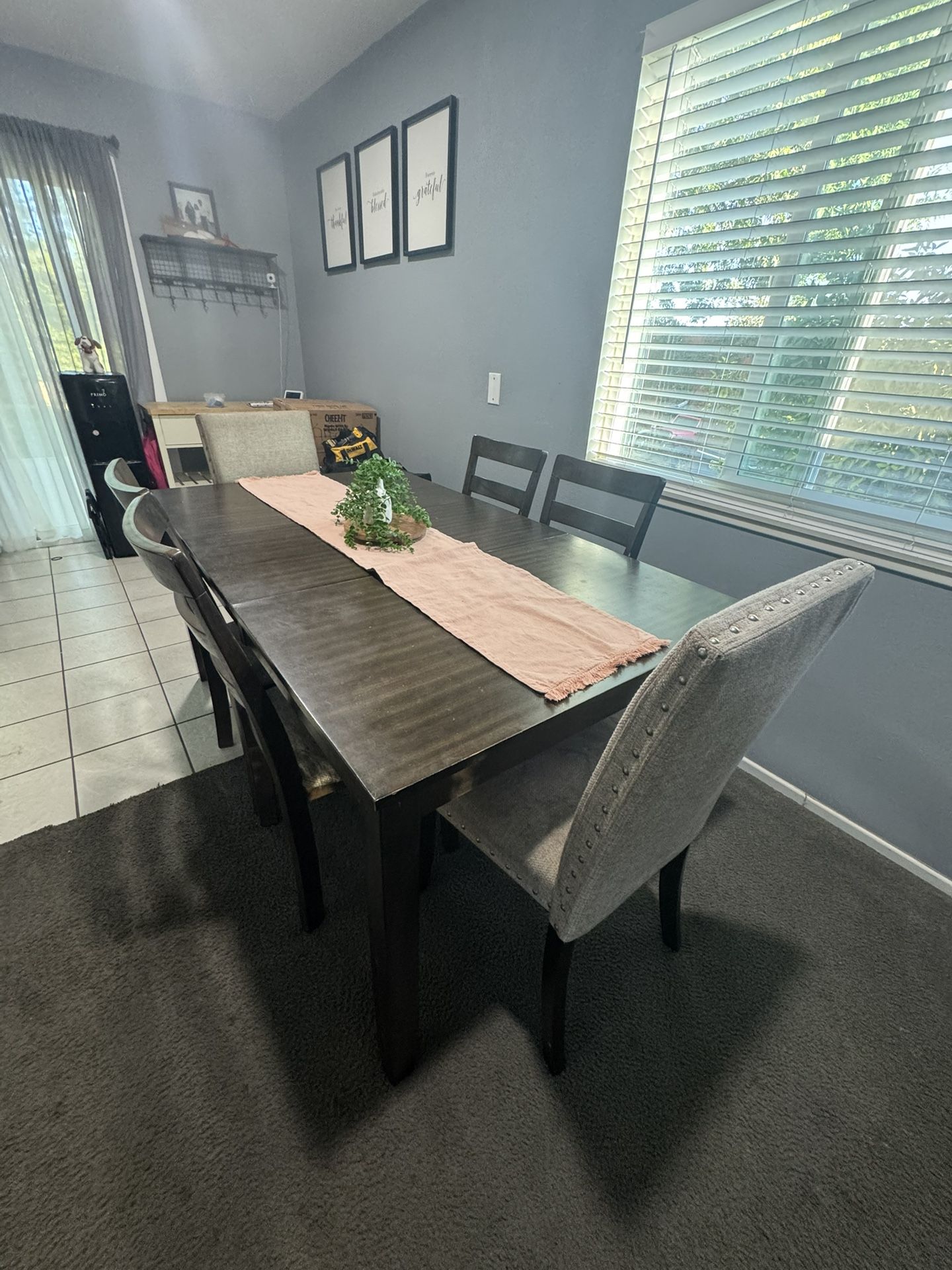 Dinning Table