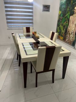 Dinning table set