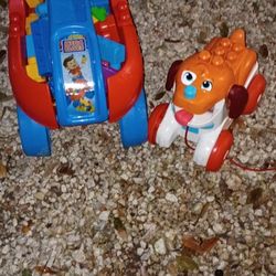 Mega Blocks Wagon And Pull Along Puppy