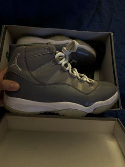 Cool Grey 11