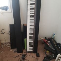Digital Piano PX-130