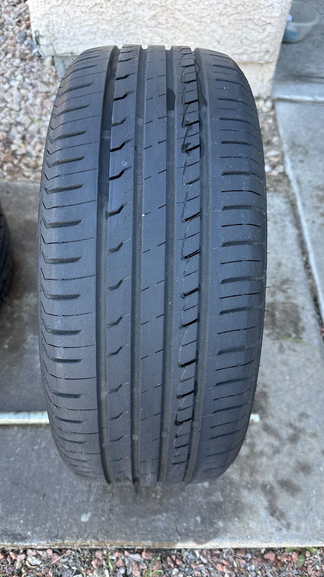 1– TIRE 215/55ZR16 IRONMAN, DOT 2023, NO PATCHES, LOTS OF TREADS( FIRM ON PRICE)