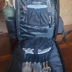 2 Person Picnic Backpack with Wine Holder