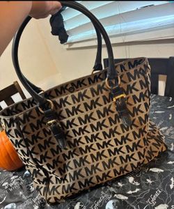 Michael Kors BIG Bag