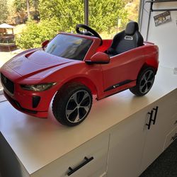 Jaguar Ride For Kids ( Need Battery And Control ) SALE Only $25  🍀